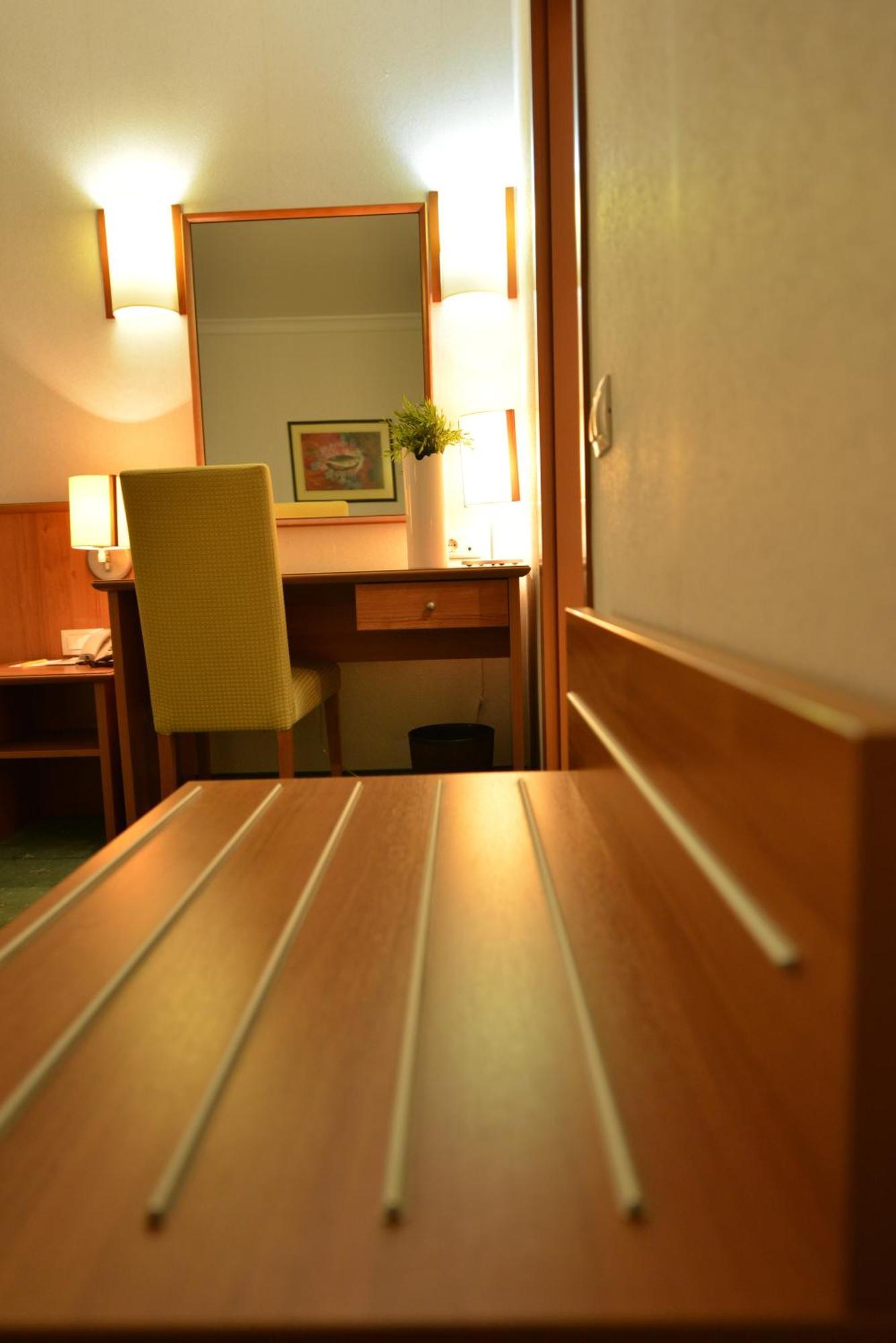 Hotel Karpos Skopje Værelse billede